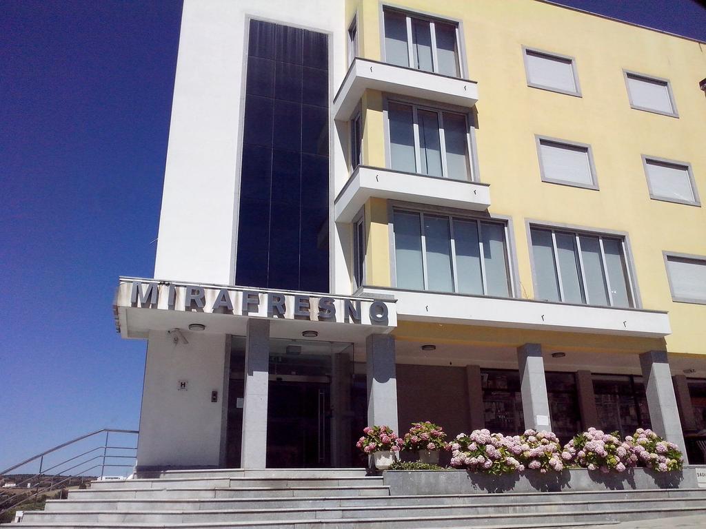 Hotel Mirafresno Miranda do Douro Exterior photo